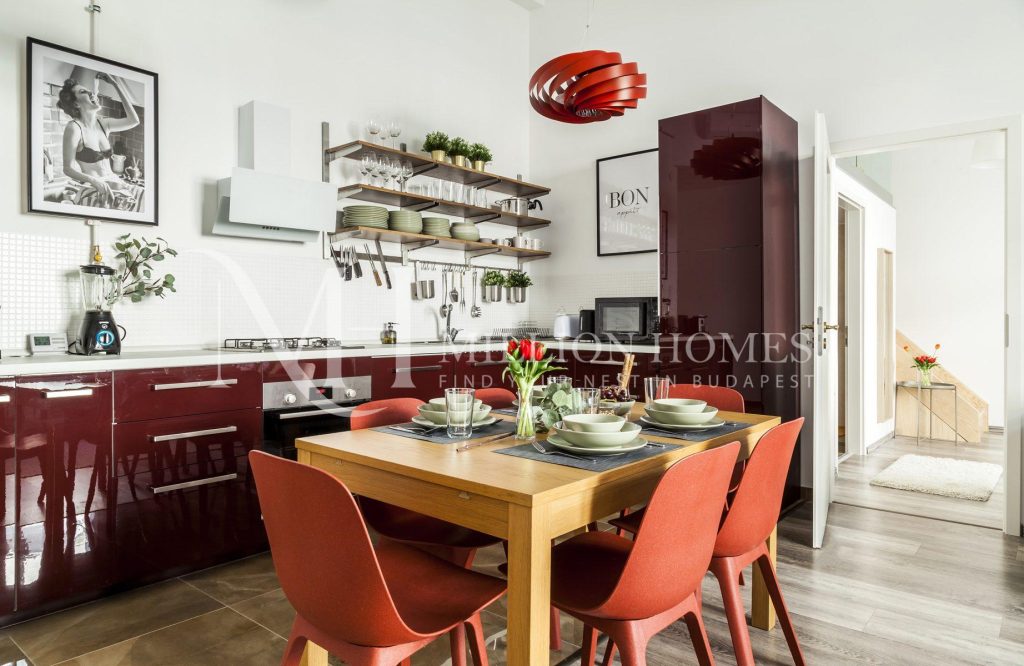 Modern, 2 szobás lakás kiadó az Astoria közelében