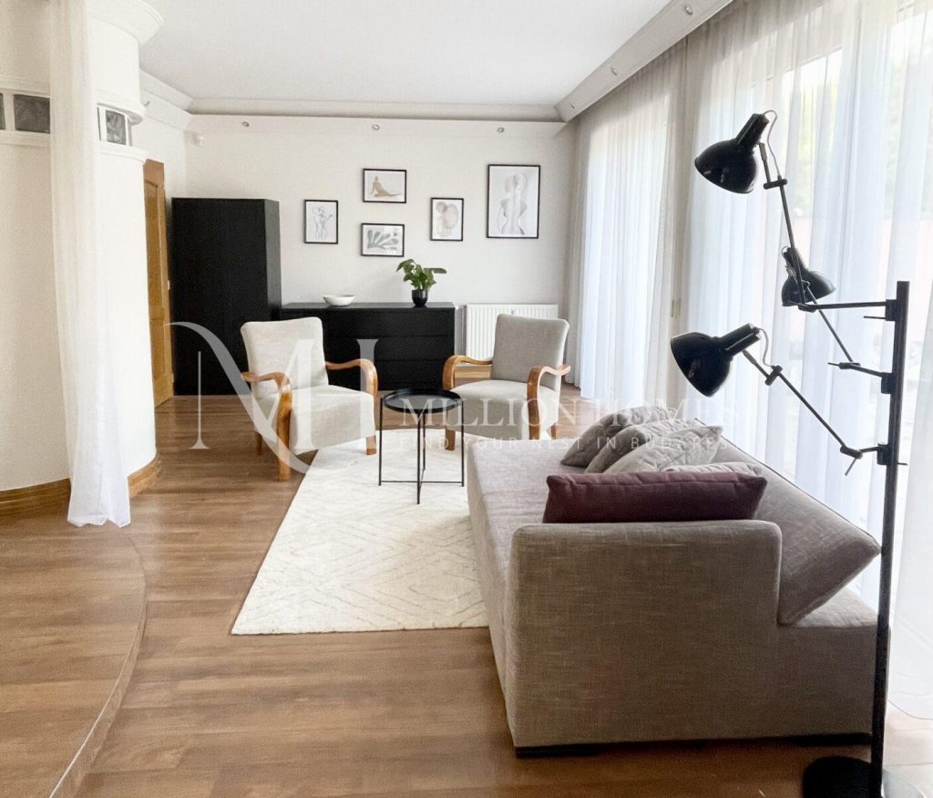 Luxus, duplex lakás 3 terasszal a II. kerületben