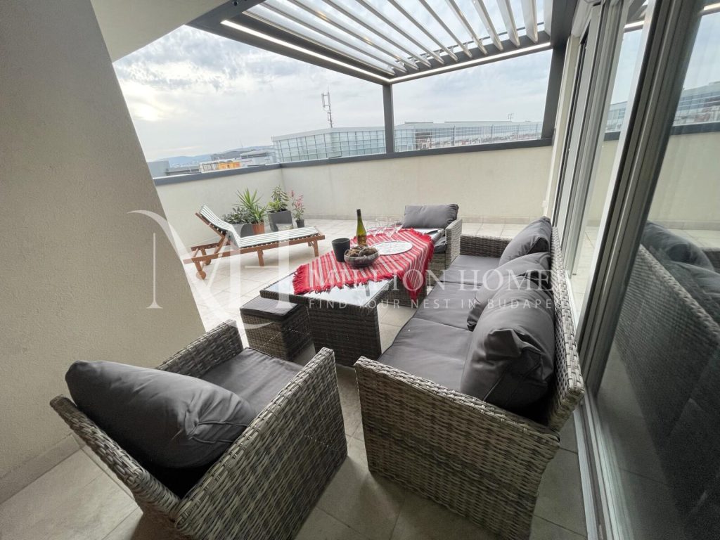 Luxus penthouse a Duna-part közelében