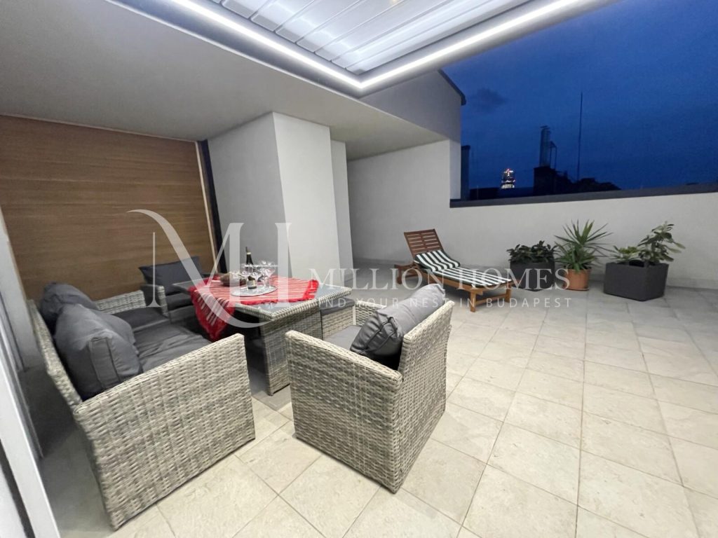 Luxus penthouse a Duna-part közelében