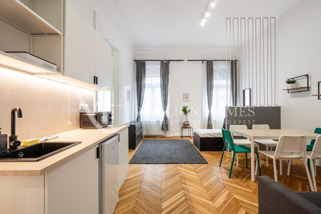 Felújított, két apartmanra osztott lakás a Visegrádi utcában