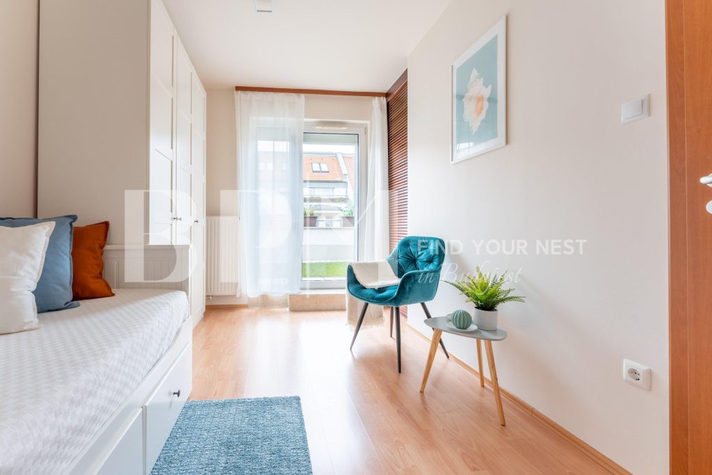Penthouse lakás a Dunánál