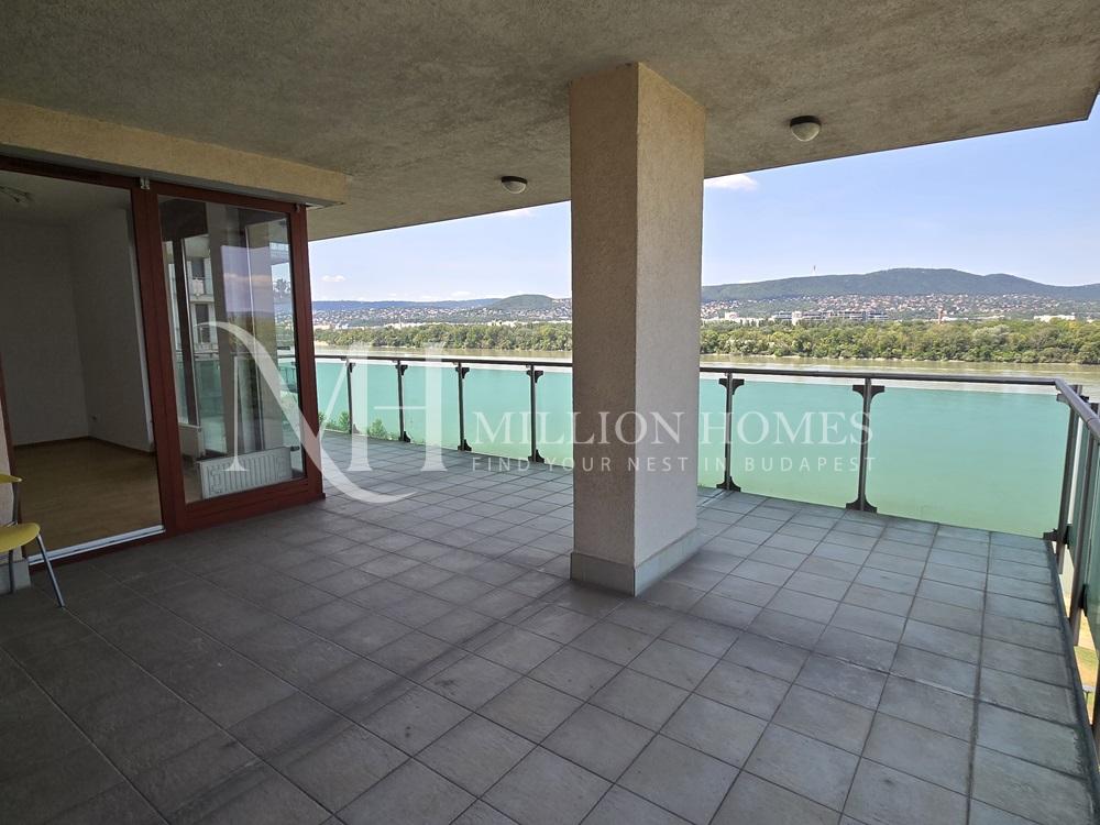 3 szobás lakás dunai panorámával a Marina parton