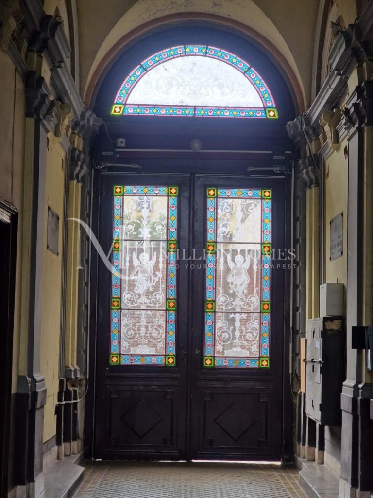 Airbnb-re alkalmas lakás a Westend mellett