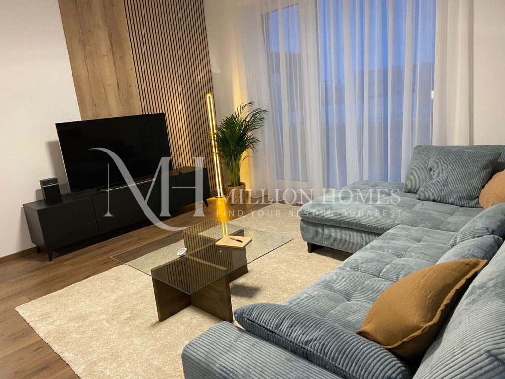 Csodálatos penthouse a Marina Bay-ben kiadó