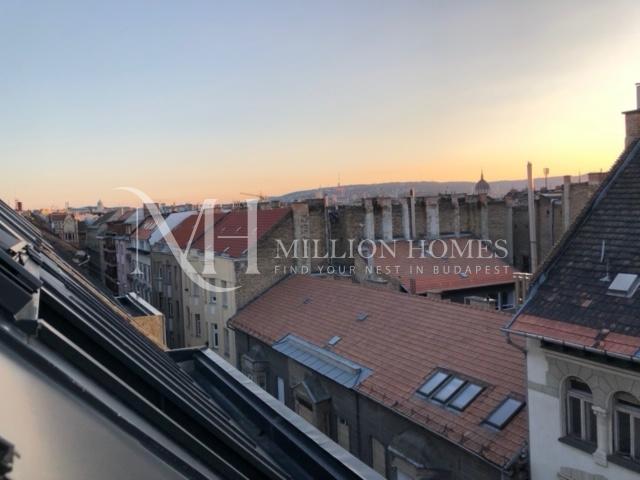 Egyedülálló duplex penthouse a Nyugatitól néhány lépésre